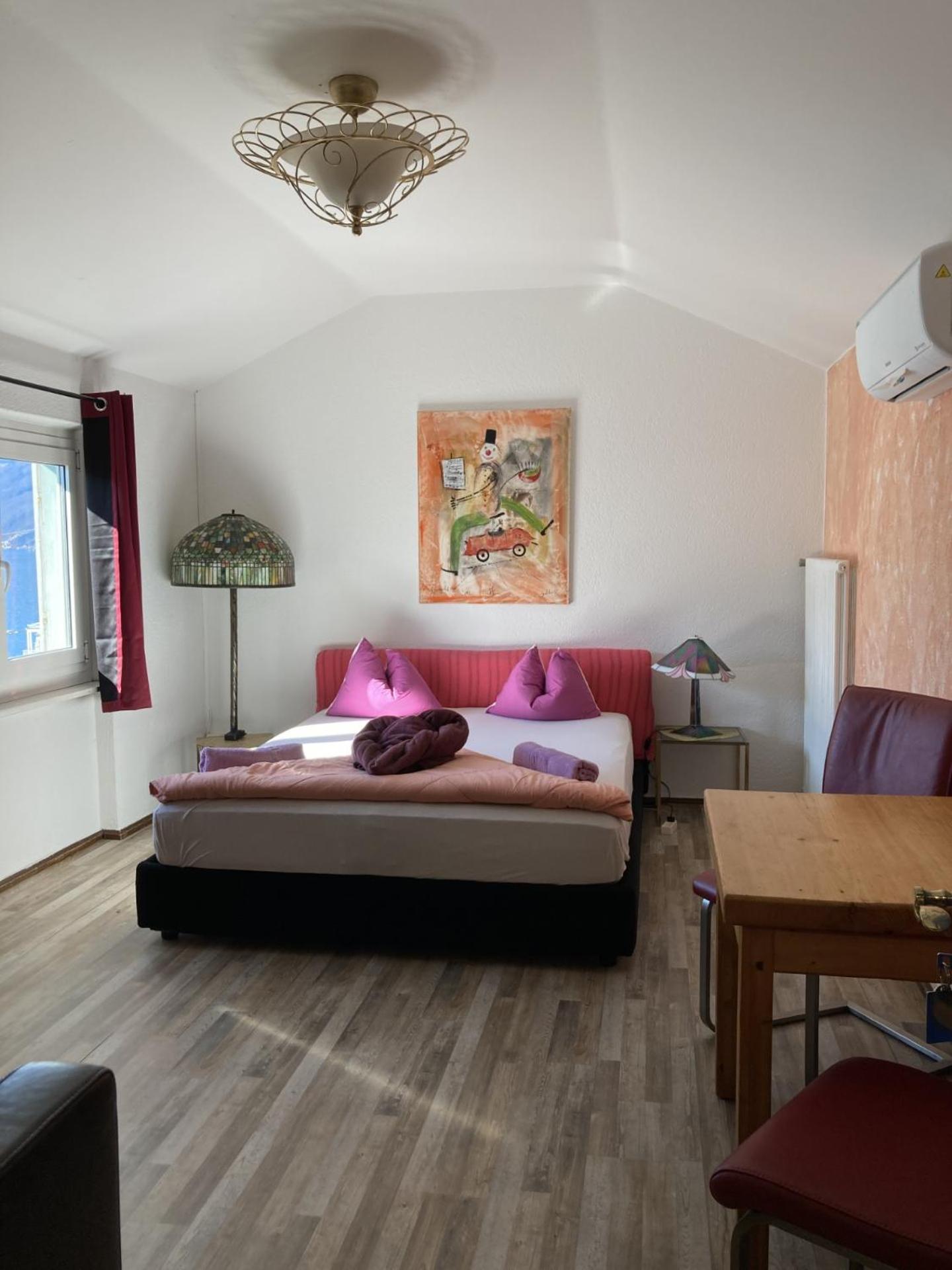 Bnb122 Bed&Breakfast Ascona Bagian luar foto